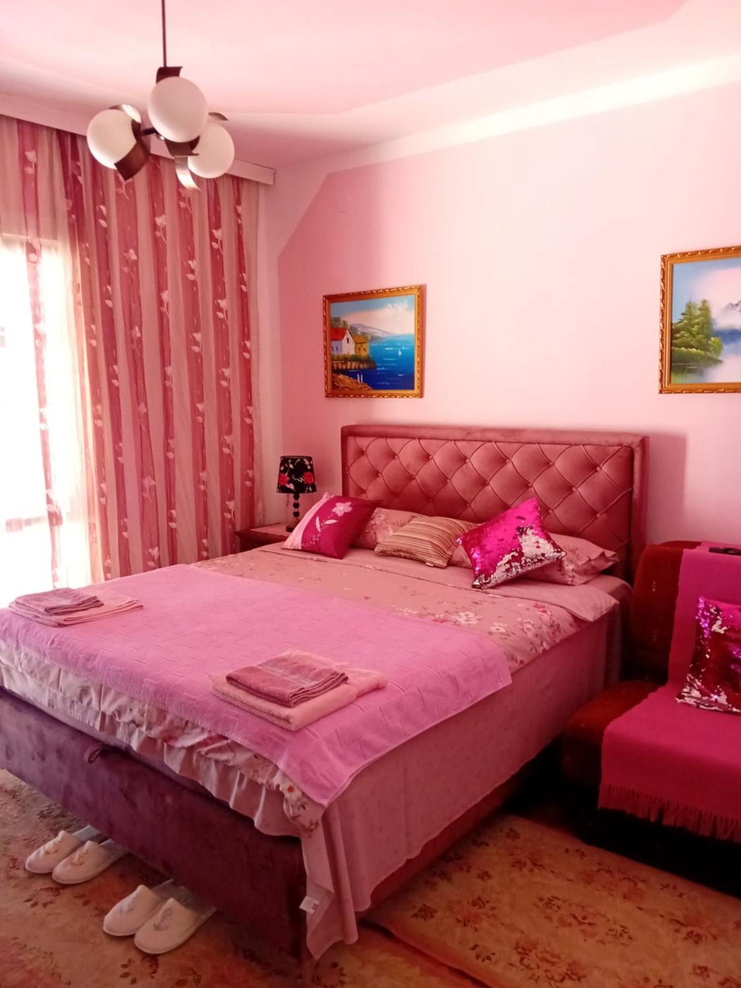 Guest House Cinderella Herceg Novi Exterior foto