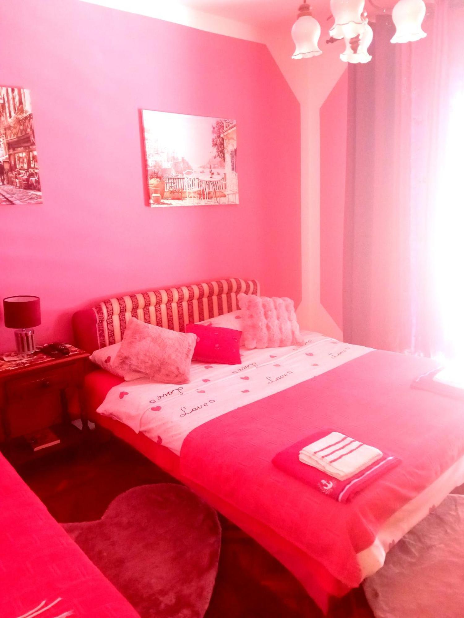 Guest House Cinderella Herceg Novi Exterior foto